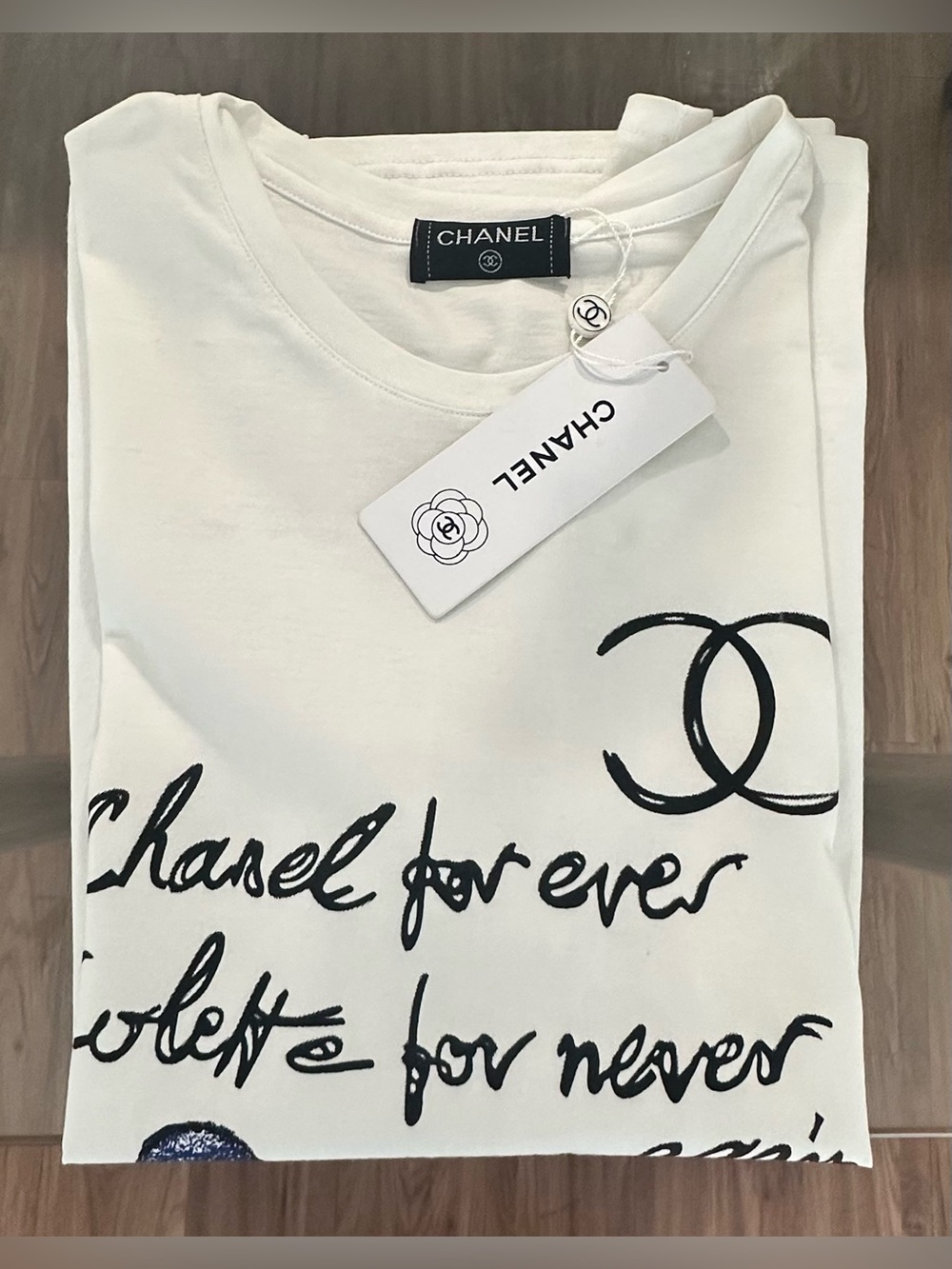 CHANEL White Crewneck Logo Script Short Sleeve Tee